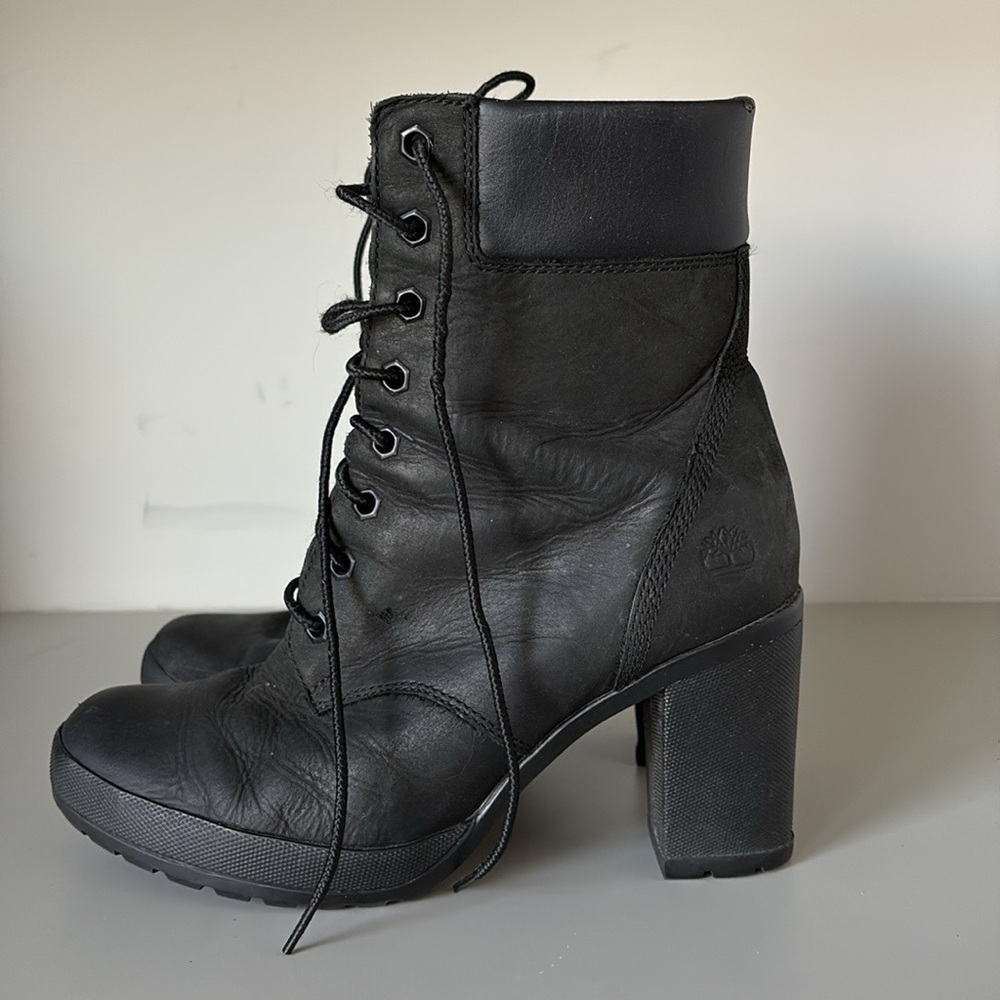Timberland Camdale Women's Bootie Leather BLACK A1SEF Size 8 - Picture 2 of 12